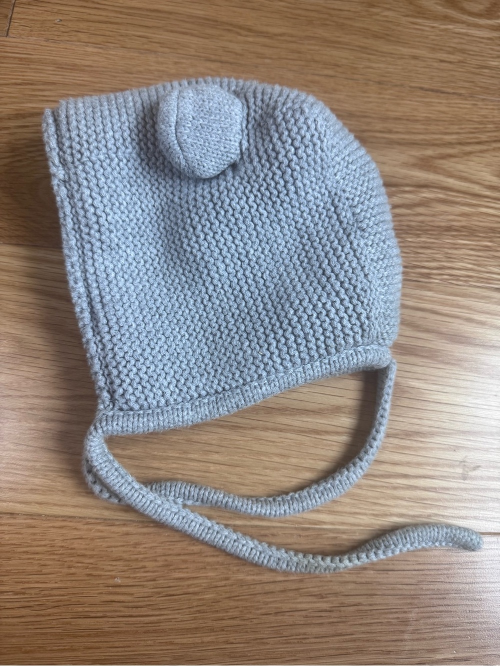 Hanna Andersson Light Gray Knit Bear-Ear Hat with Cream Sherpa Lining - Picture 4 of 4